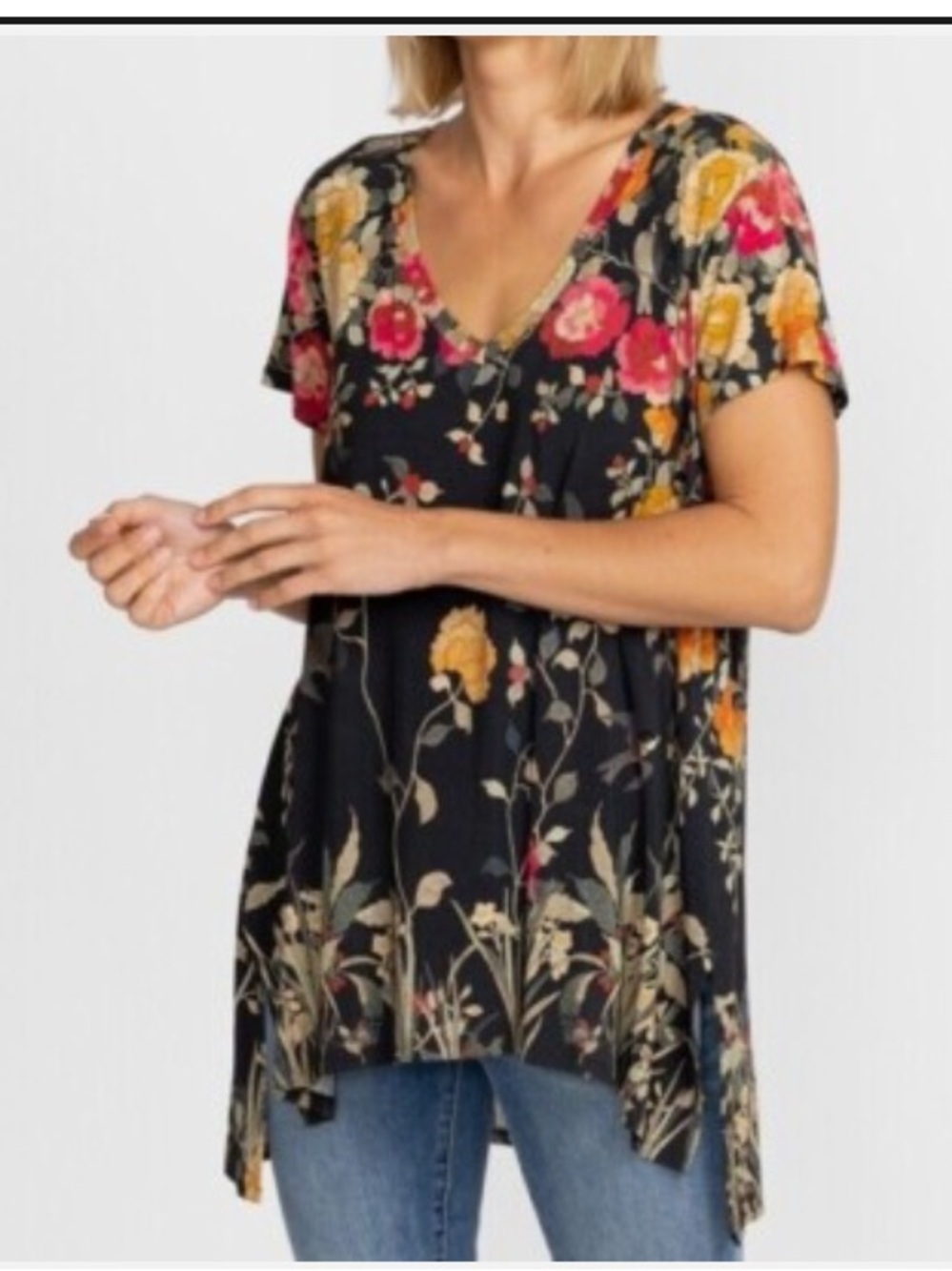 Johnny Was Graceful Drape Tunic Short Floral Black Top Flowers Shirt M